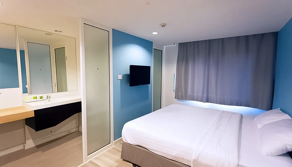 هتل نانترا پلوئنشیت بانکوک